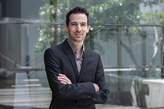 Photograph of Cyril Seillet outside WEHI