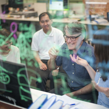 Professor Phil Hodgkin and immunology team