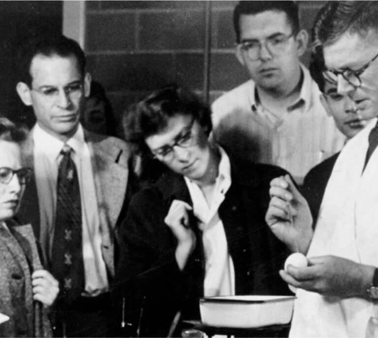 Macfarlane Burnet inoculating eggs