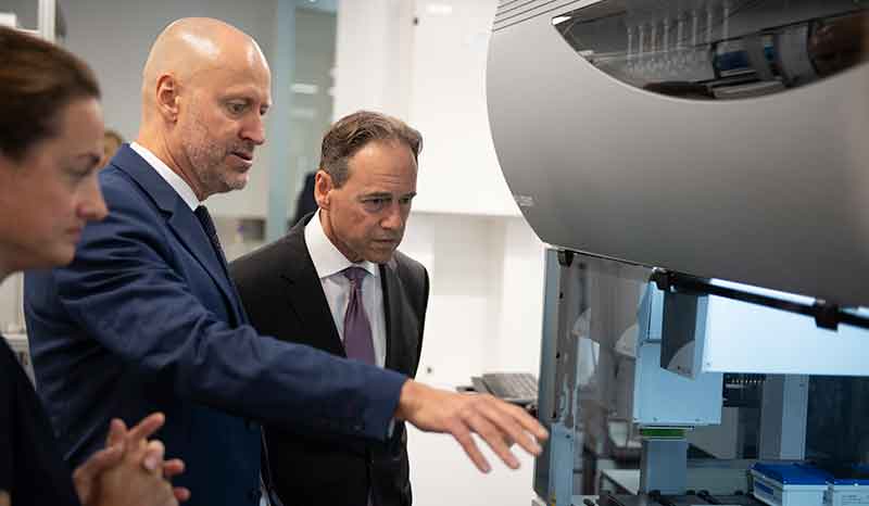 Professor Doug Hilton (left) with then federal health minister Greg Hunt