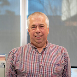 Head and shoulders photo of Stephen Nutt